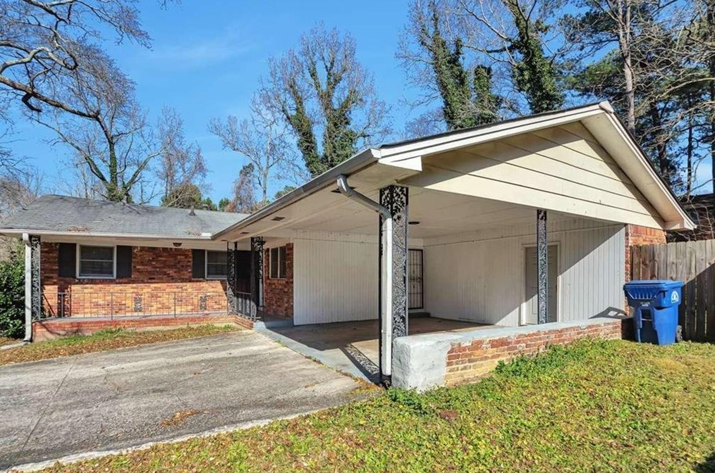 2882 River Ridge Dr, Atlanta, GA 30354-2130
