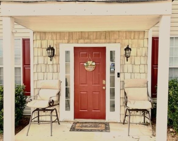 80 Pine Valley Ct, Hiram, GA 30141