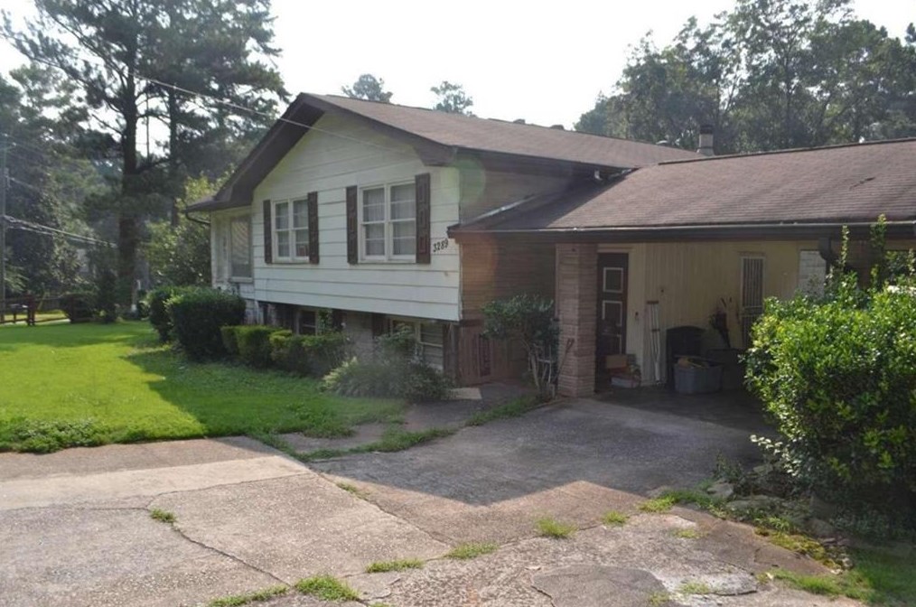 3289 Flat Shoals Rd, Decatur, GA 30034-1304