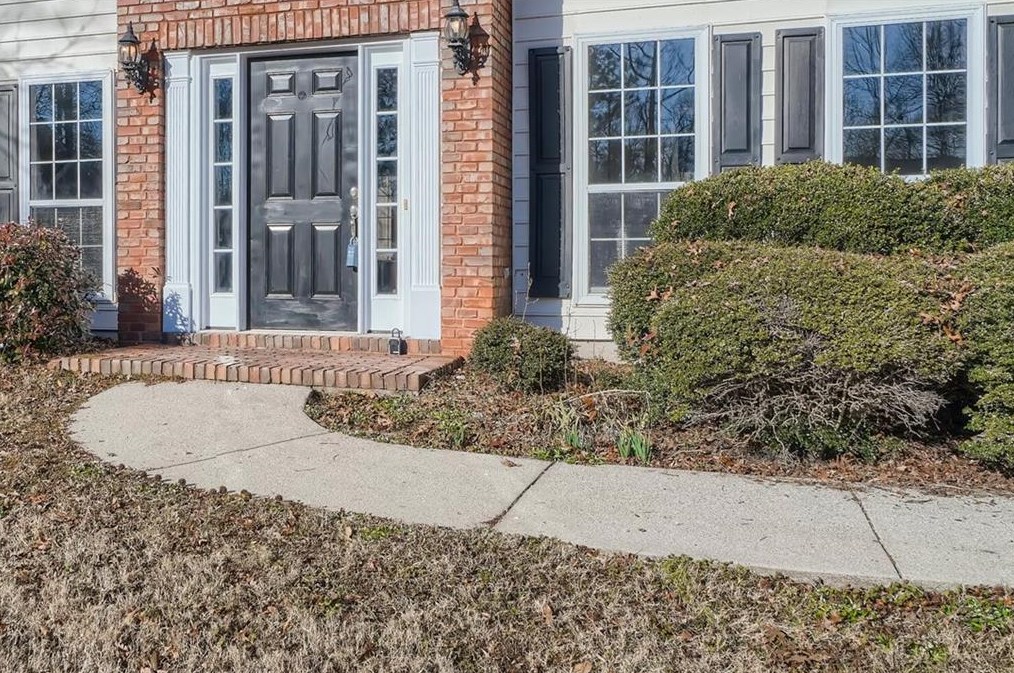 1127 Holly Green Ct, Dacula, GA 30019-3175