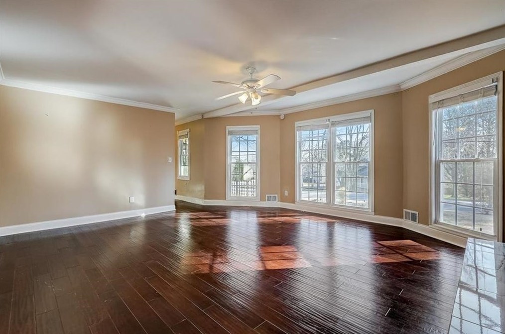 620 Spring Forest Dr, Lawrenceville GA  30043-2460 exterior