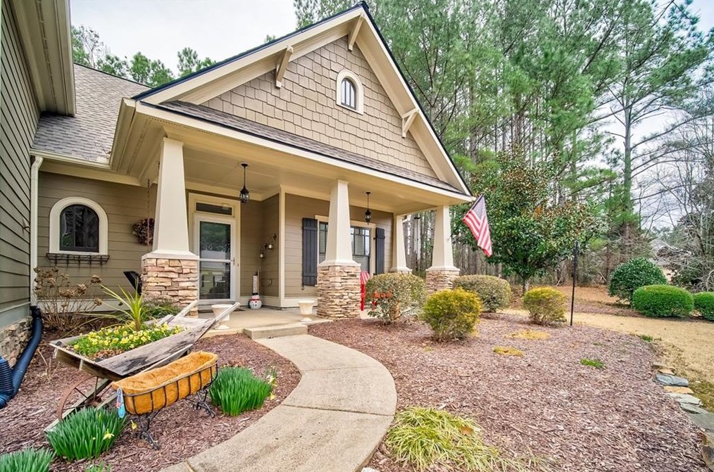 60 Independence Ave, Dallas, GA 30132-4403