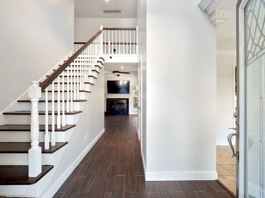4438 Woodglenn Dr, Gainesville, GA 30507