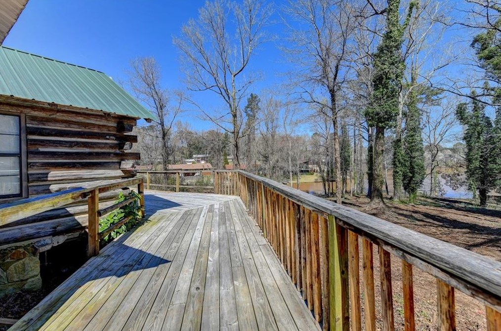 3948 Lehigh Blvd, Decatur GA  30034-5814 exterior