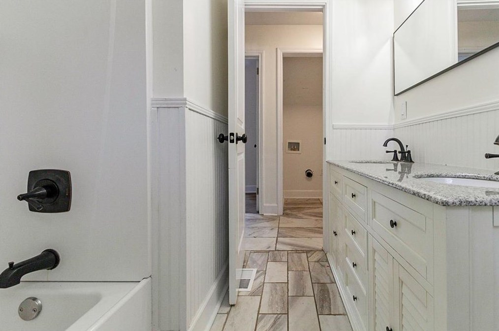 1866 Glendale Dr, Decatur GA  30032-4903 exterior