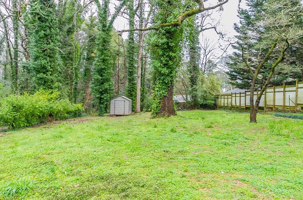 1866 Glendale Dr, Decatur GA  30032-4903 exterior