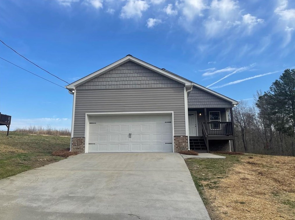 3401 Oscar Nance Rd, Tunnel Hill, GA 30755