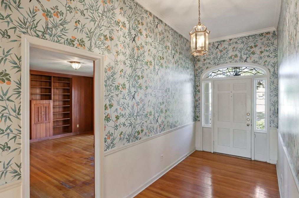 924 Peachtree Battle Ave, Atlanta, GA 30327-1316