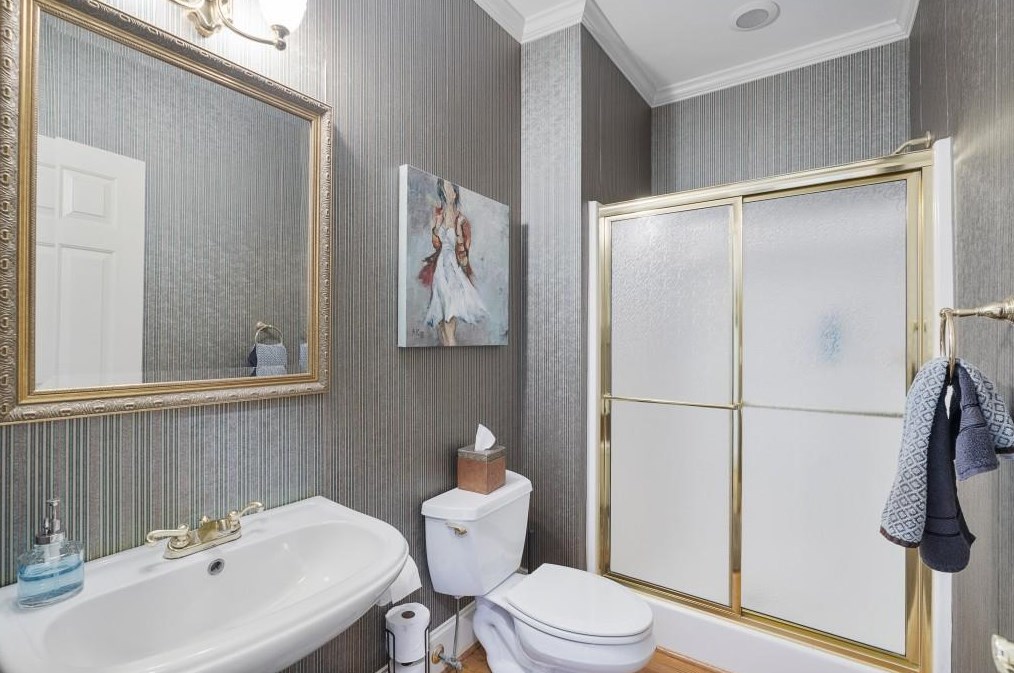 1325 Smt Rd, Alpharetta GA 30004-3528 exterior