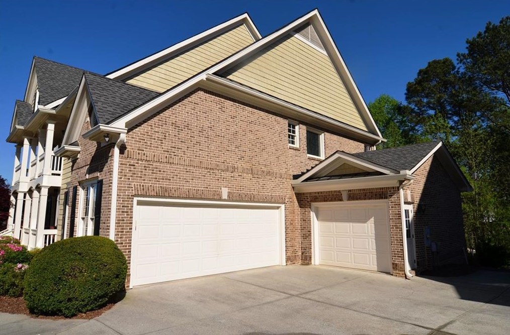 168 Fairway Overlook Dr, Acworth, GA 30101-2296