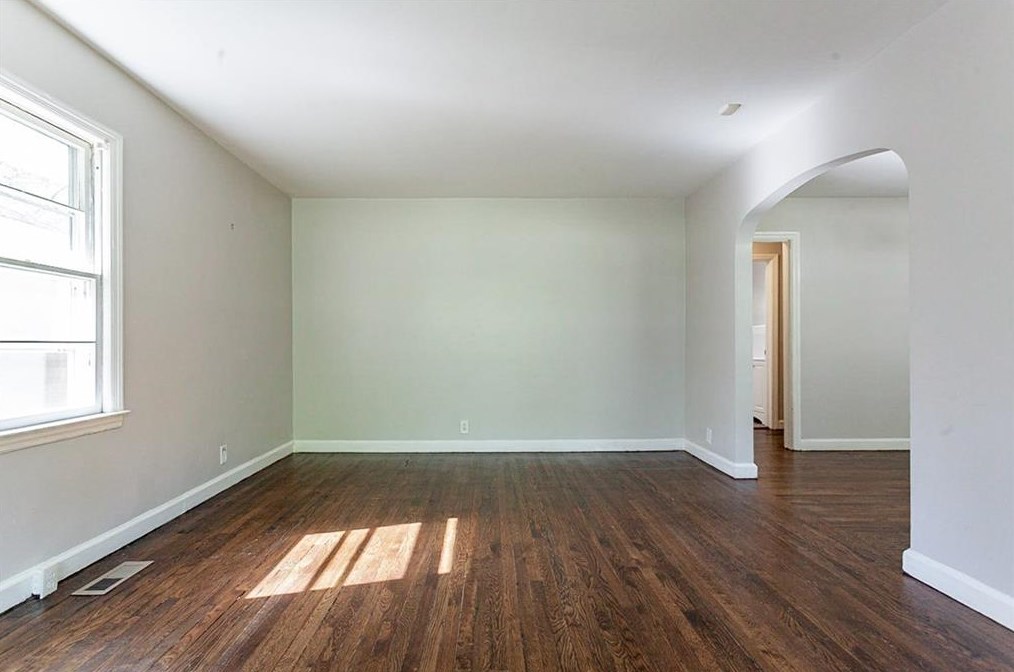 2854 Mitchell Dr, Decatur GA  30032-4232 exterior