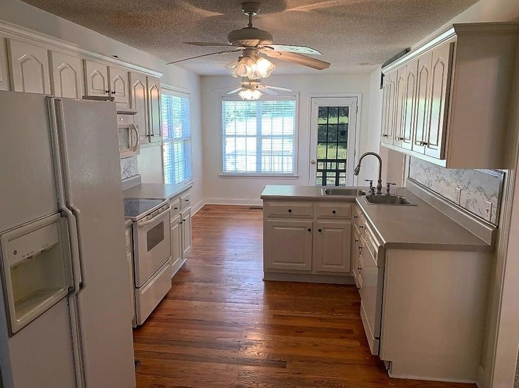 297 Orch Way, Calhoun GA 30701-4585 exterior