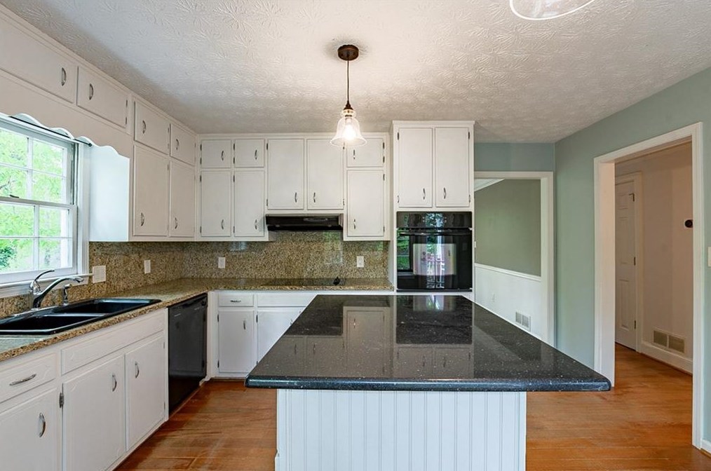 4748 Coppedge Ct, Duluth, GA 30096