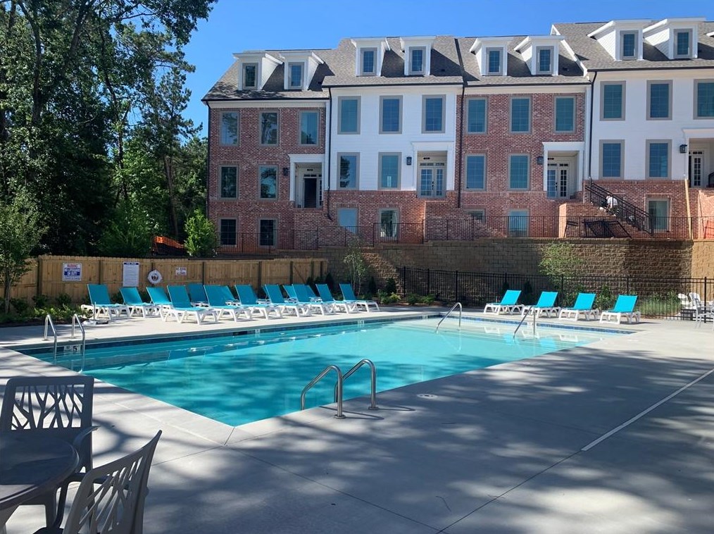 135 Devore Rd, Alpharetta GA 30009-0019 exterior