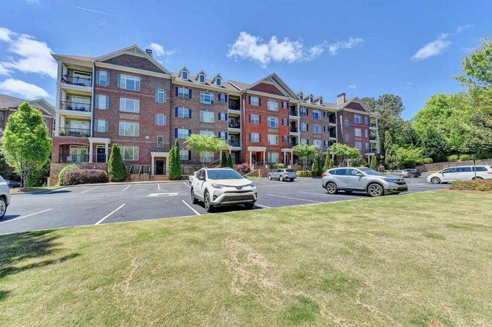 2300 Peachford Rd, Atlanta GA 30338-5820 exterior