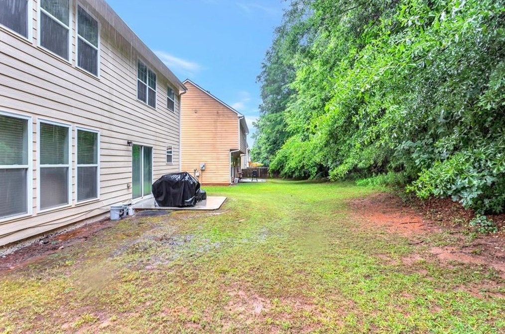 3651 Up Park Dr, Atlanta GA  30349-8735 exterior