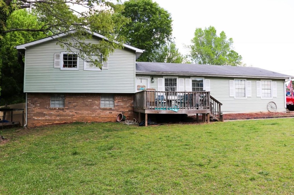 104 Wilburn Dr, Powder Springs, GA 30127-4179