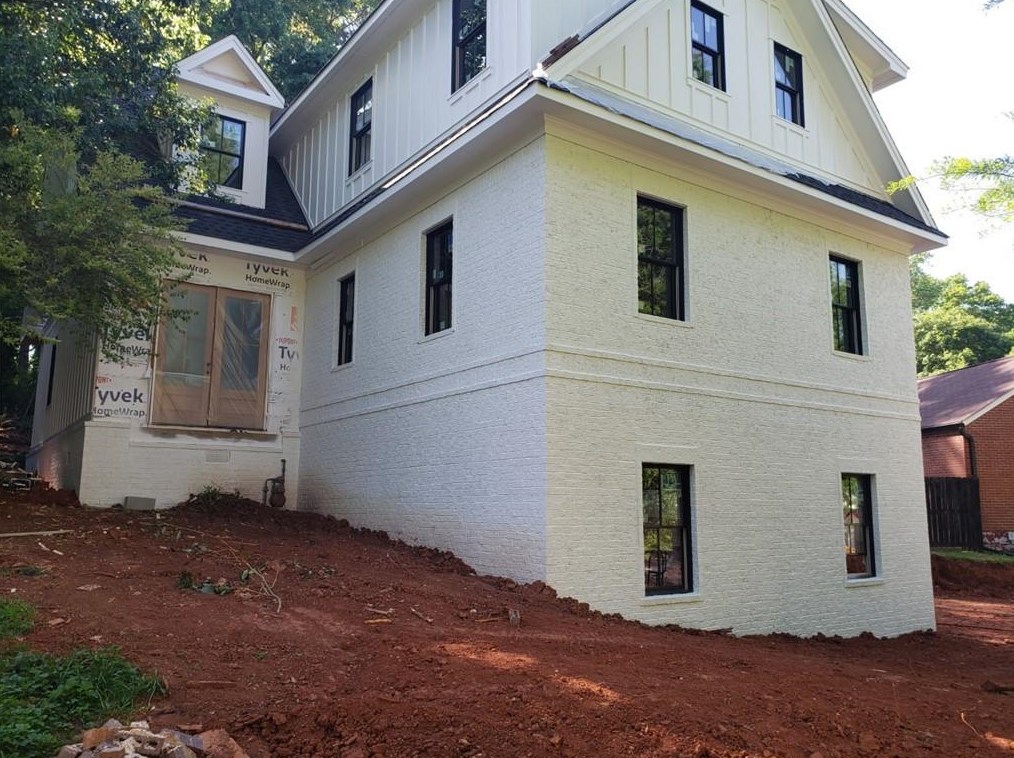 1279 Conway Rd, Decatur GA  30030-4570 exterior