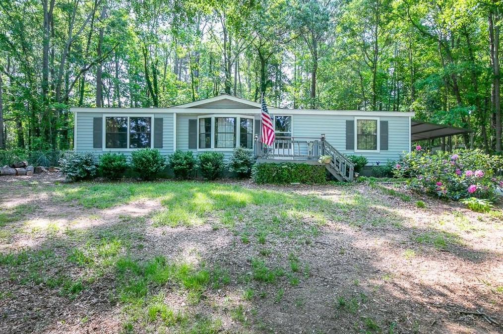 1206 Autumn Ave, Winder, GA 30680-4200
