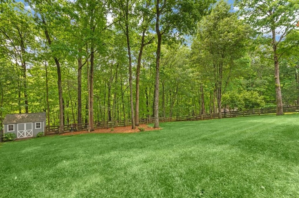455 Sable Ct, Alpharetta, GA 30004-8013