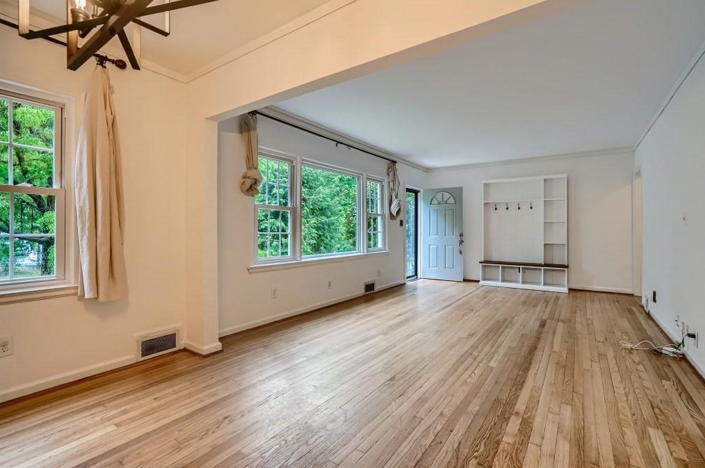 1131 Forrest Blvd, Decatur GA 30030-4737 exterior