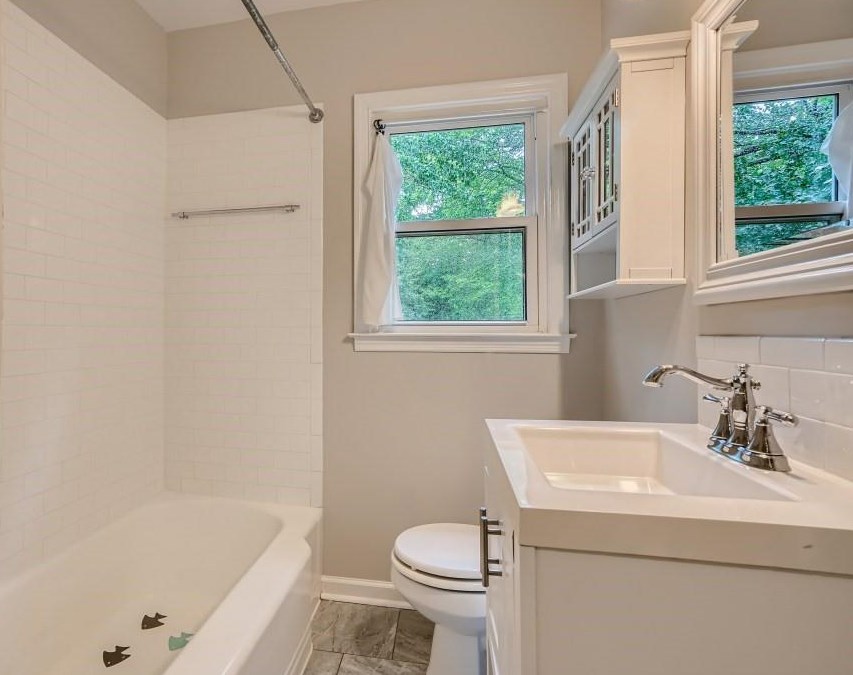 1131 Forrest Blvd, Decatur GA 30030-4737 exterior