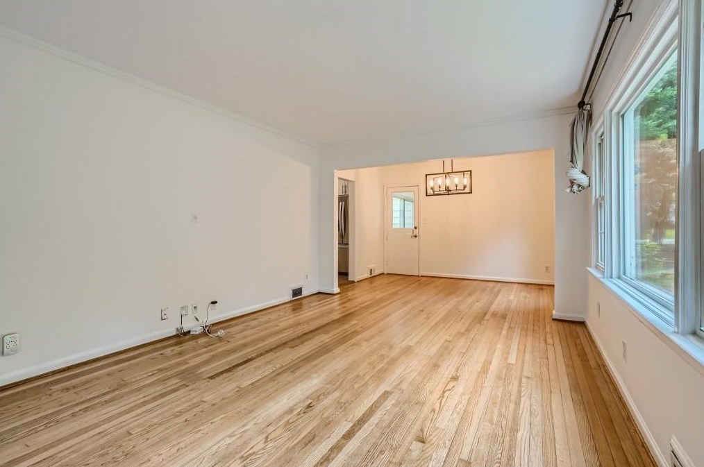 1131 Forrest Blvd, Decatur GA 30030-4737 exterior