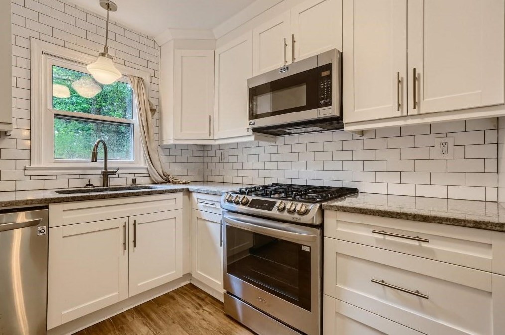 1131 Forrest Blvd, Decatur GA 30030-4737 exterior