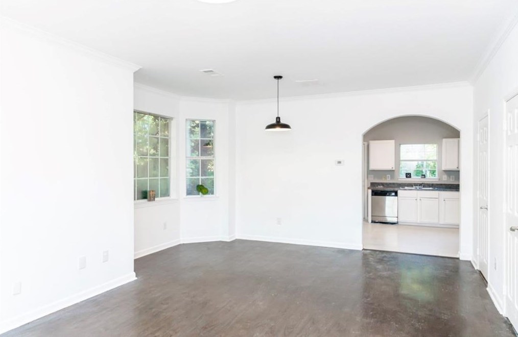 379 Pine Hill Pl, Norcross, GA 30093-5827