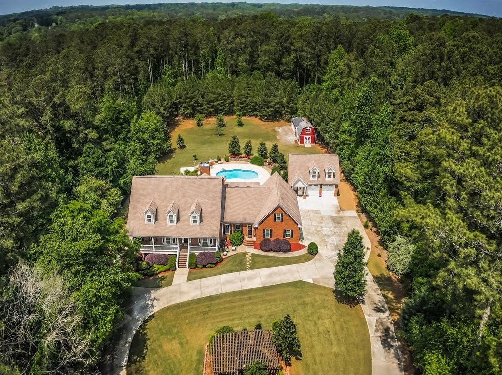 1261 Grayson Pkwy, Grayson, GA 30017-1416