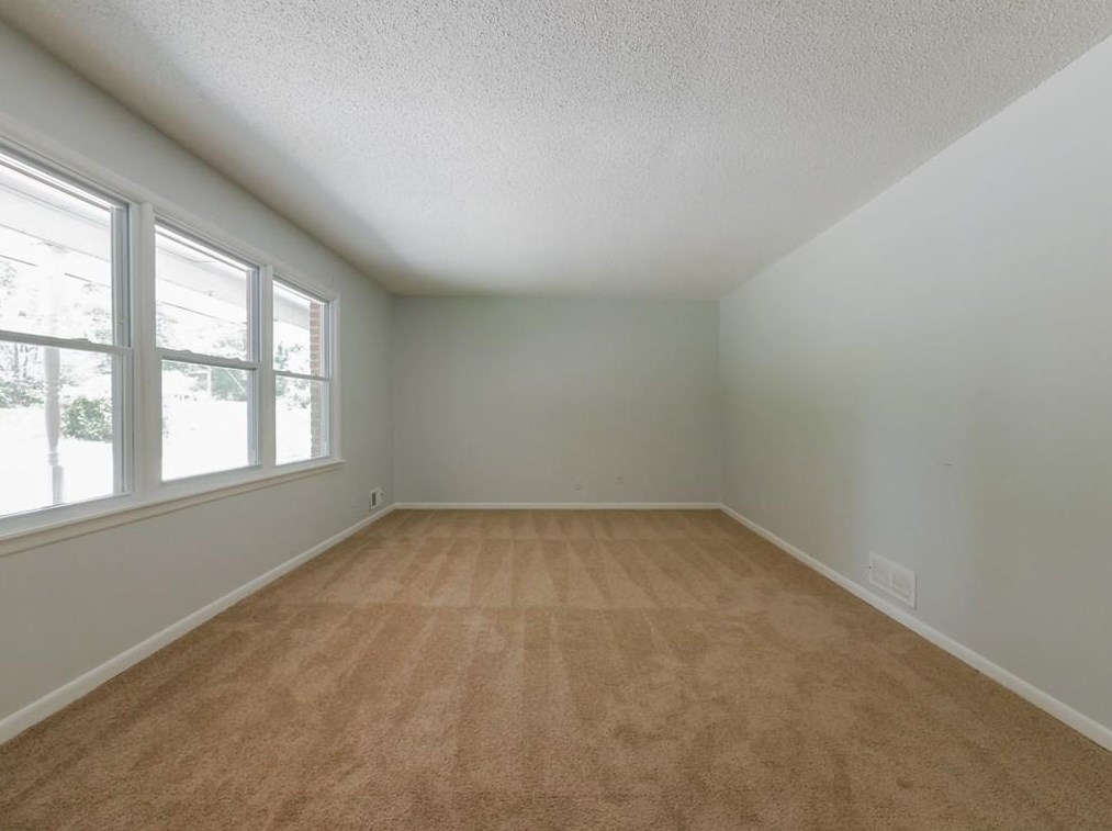 2361 Manassas Ln, Decatur GA  30034-2666 exterior