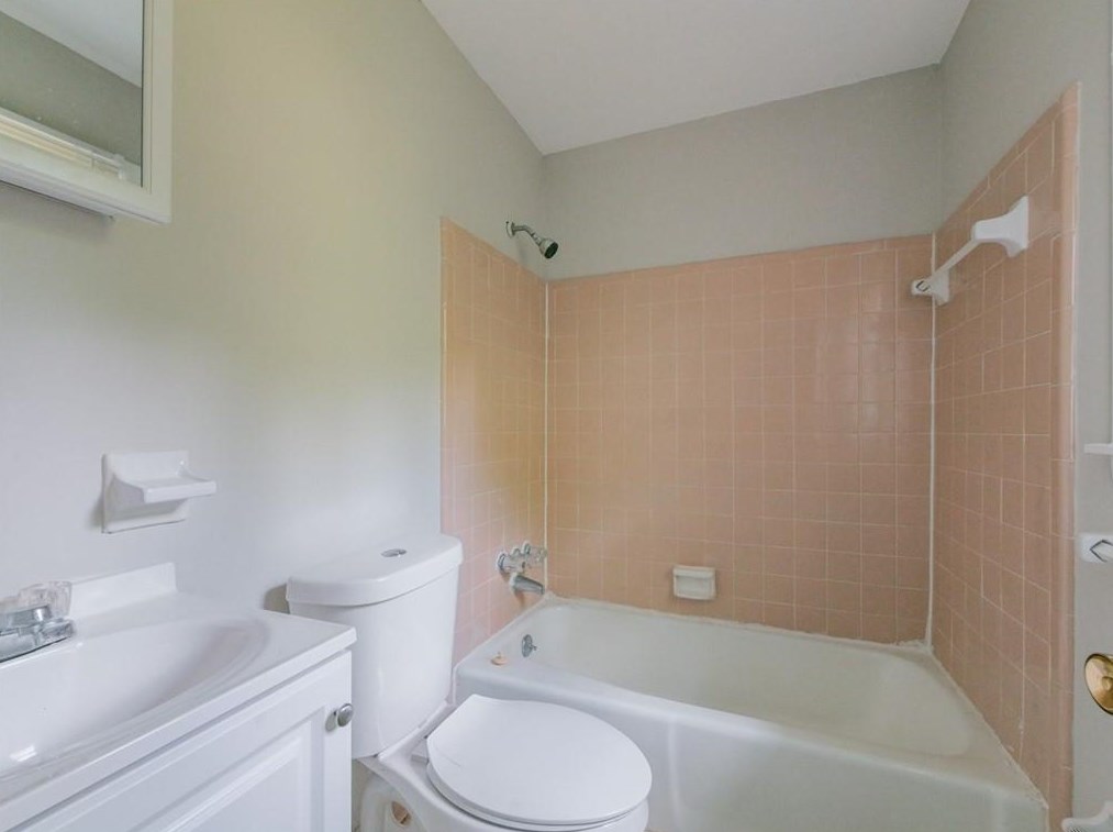 2361 Manassas Ln, Decatur GA  30034-2666 exterior