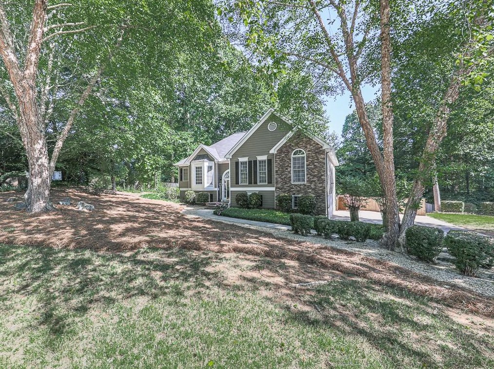 241 Heights Ln, Acworth, GA 30101-8708