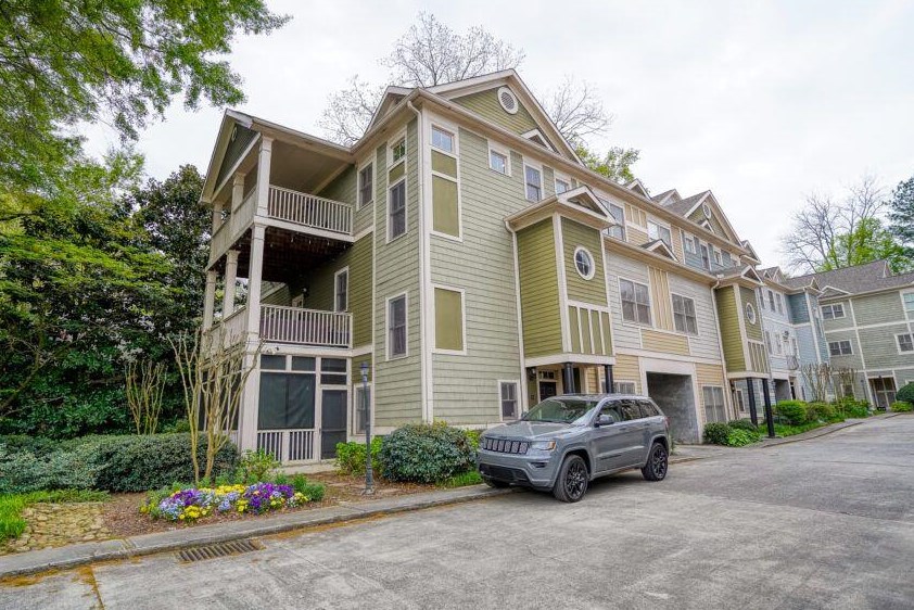 556 Moreland Ave Ne, Atlanta, GA 30307