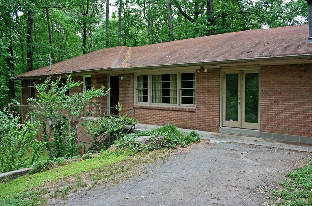 6695 Mableton Pkwy, Mableton, GA 30126