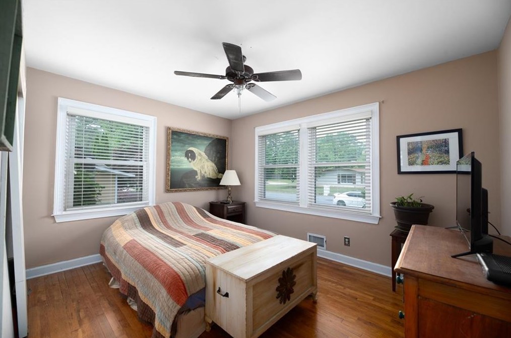 2036 Glenroy Dr, Smyrna GA  30080-2516 exterior