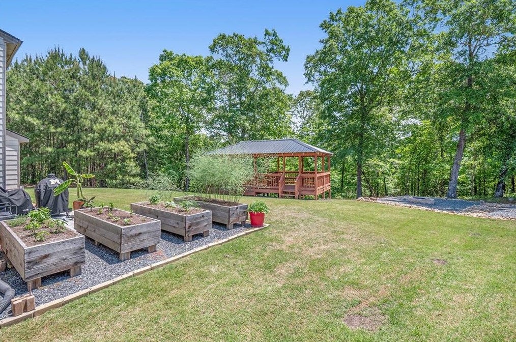 1418 Bramlett Hl Dr, Lawrenceville GA 30045-3769 exterior