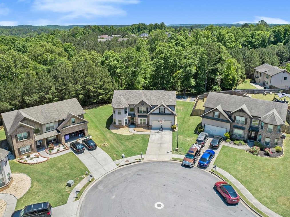 1418 Bramlett Hl Dr, Lawrenceville GA 30045-3769 exterior