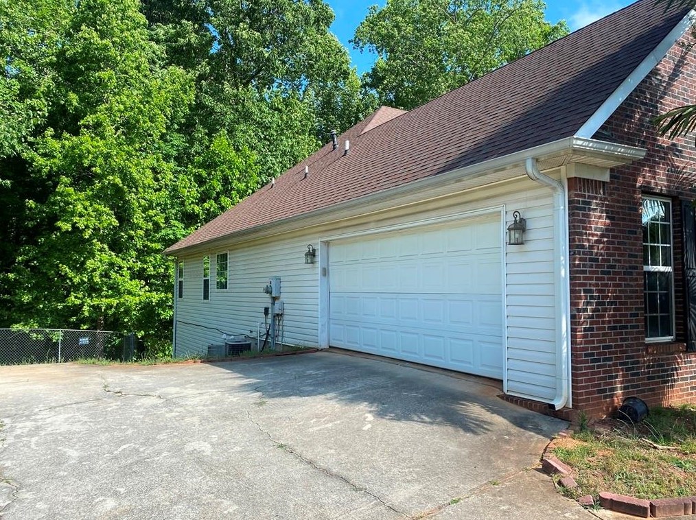 235 Thurman Rd, Stockbridge, GA 30281