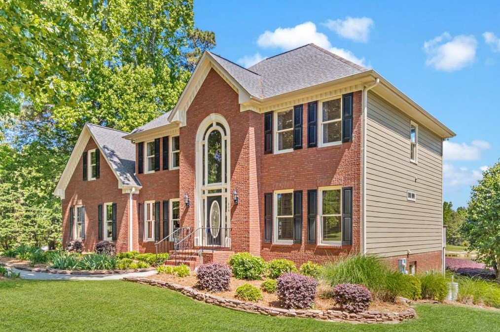 1806 Dorminey Ct, Lawrenceville, GA 30043-6906