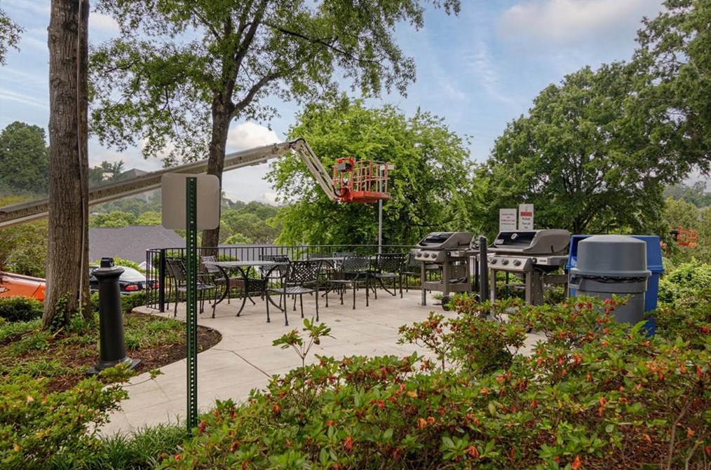 970 Sidney Marcus Blvd, Atlanta GA  30324-5613 exterior