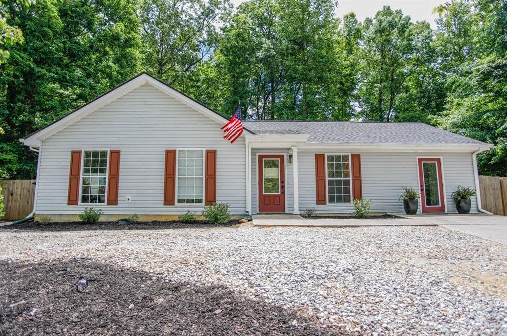 6750 Spring Head Dr, Flowery Branch, GA 30542-5583