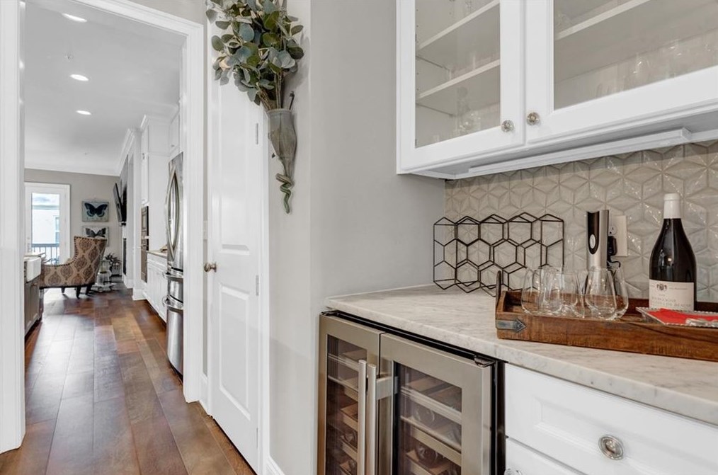 146 Canton St, Alpharetta GA 30009-3670 exterior