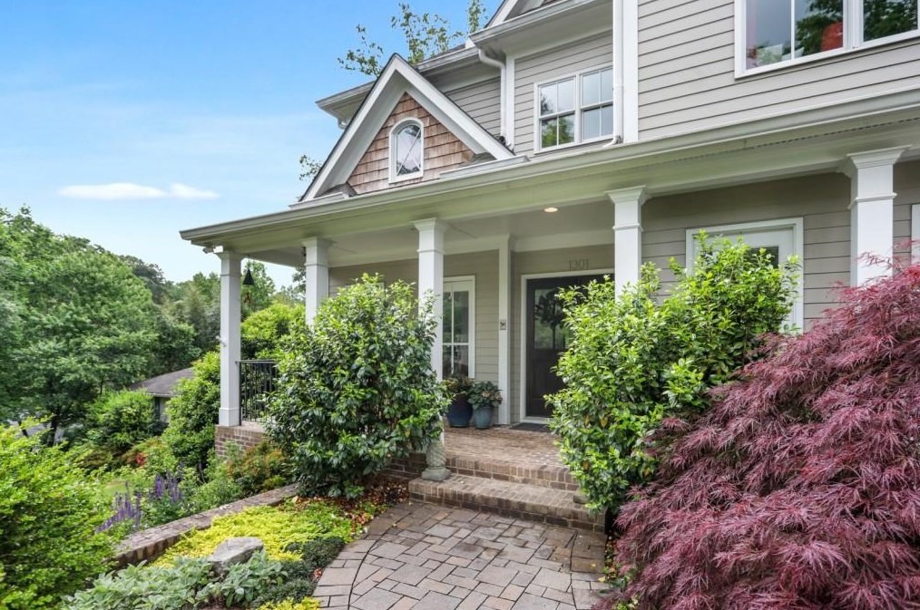 1301 Rustic Ridge Dr Ne, Atlanta, GA 30319