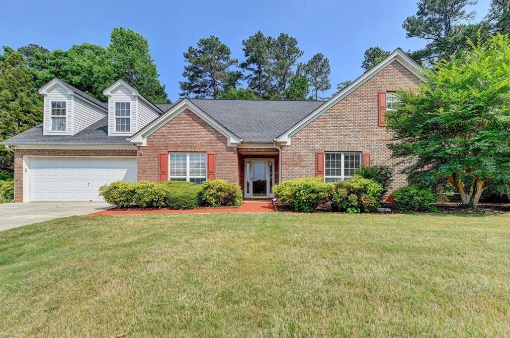 1395 Fountain Cove Ln, Lawrenceville, GA 30043-3968