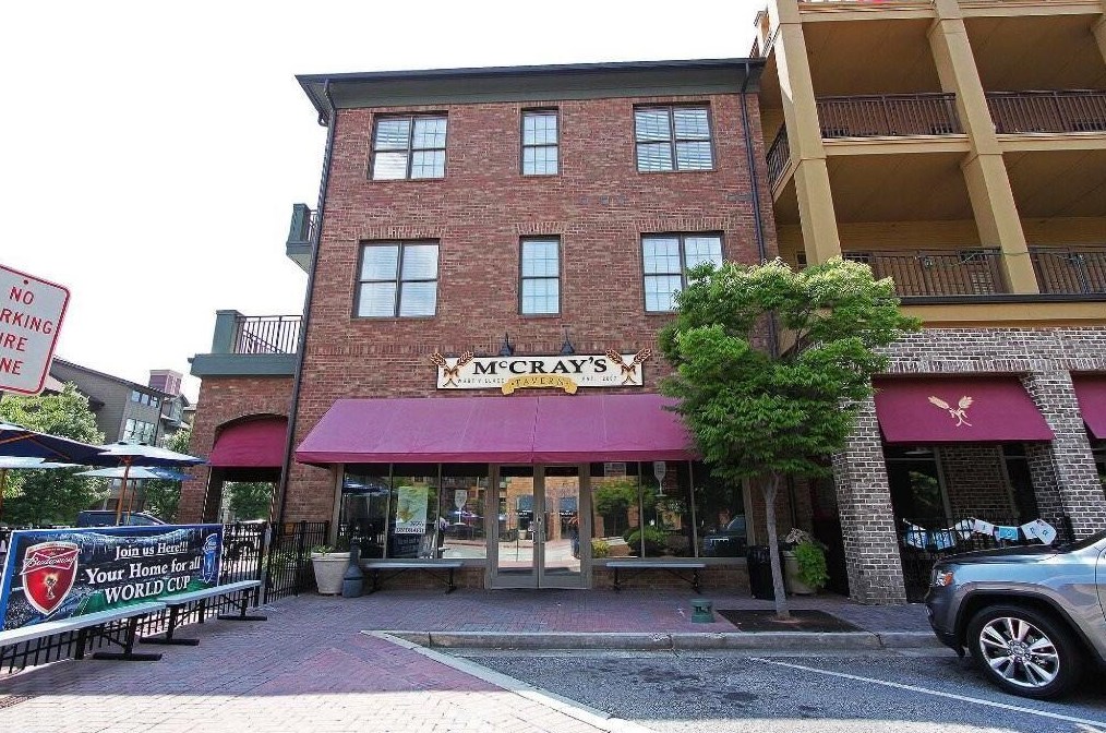 4805 Village Way, Smyrna GA  30080-9219 exterior