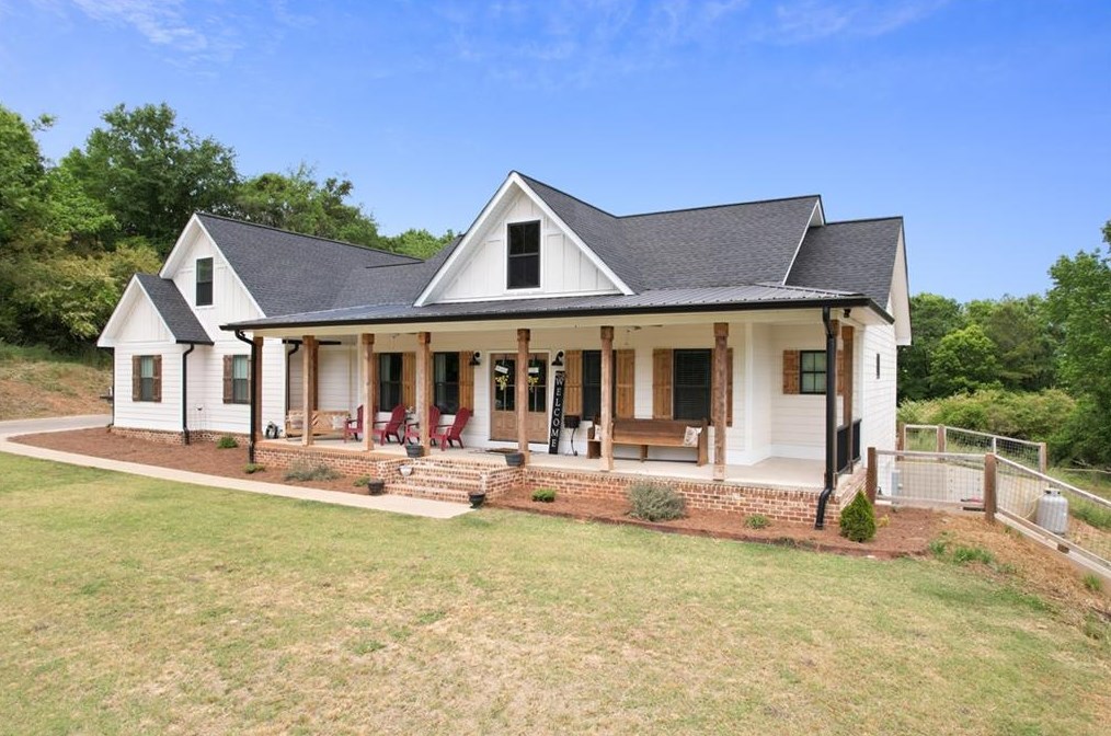 7625 W County Line Rd, Lula, GA 30554