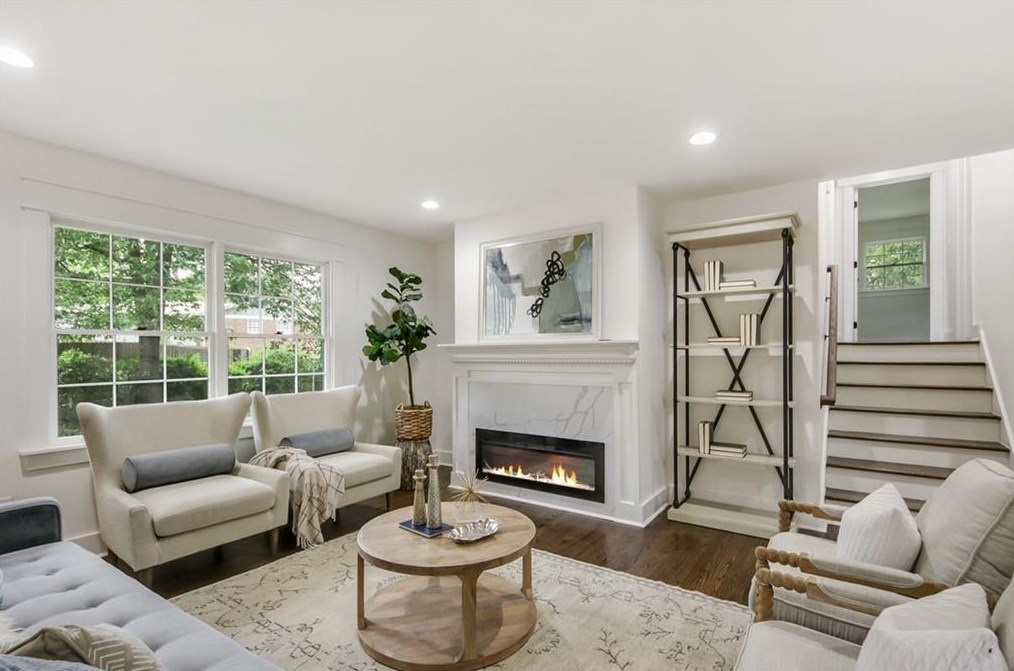 445 Concord Ln, Smyrna GA  30082-3217 exterior