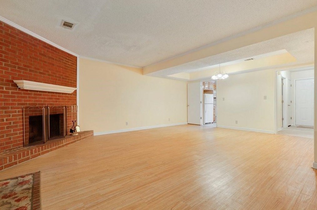 6003 Pat Mell Pl, Smyrna, GA 30080-1138