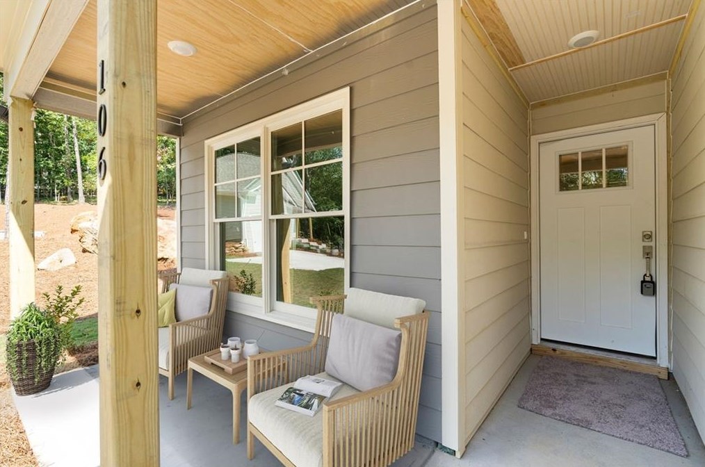 246 White Antelope St, Waleska, GA 30183-4142